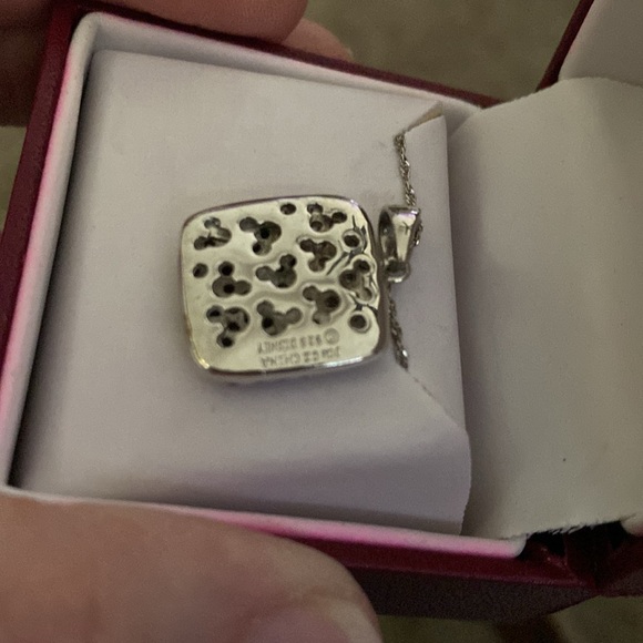 Silver Mickey ear necklace - Picture 4 of 5